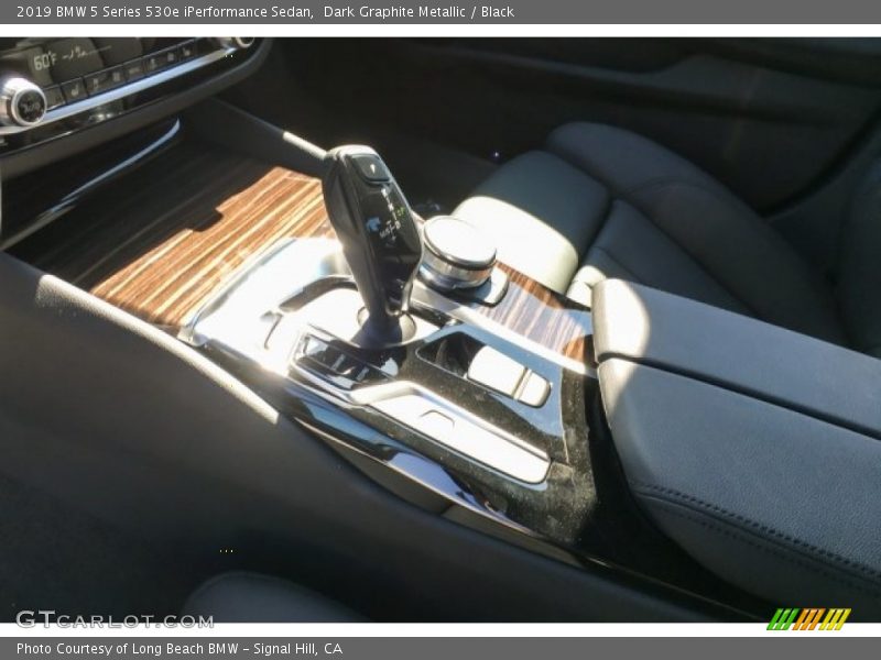 Dark Graphite Metallic / Black 2019 BMW 5 Series 530e iPerformance Sedan