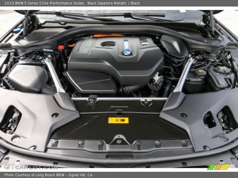 Black Sapphire Metallic / Black 2019 BMW 5 Series 530e iPerformance Sedan