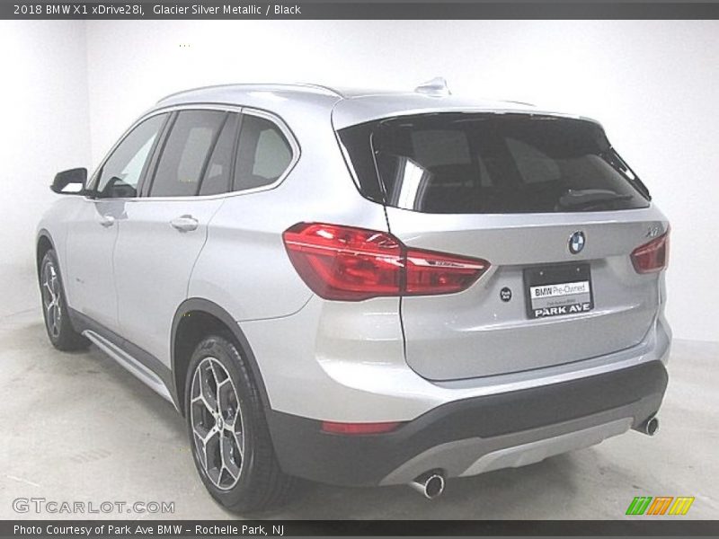 Glacier Silver Metallic / Black 2018 BMW X1 xDrive28i