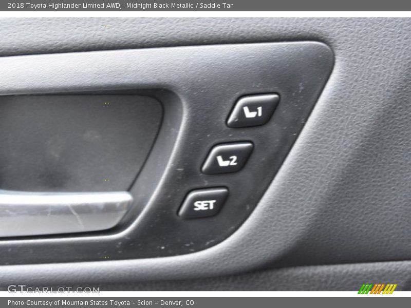 Midnight Black Metallic / Saddle Tan 2018 Toyota Highlander Limited AWD