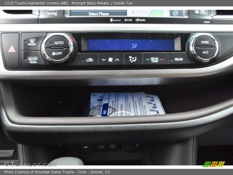 Midnight Black Metallic / Saddle Tan 2018 Toyota Highlander Limited AWD