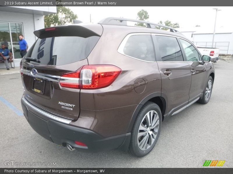 Cinnamon Brown Pearl / Warm Ivory 2019 Subaru Ascent Limited