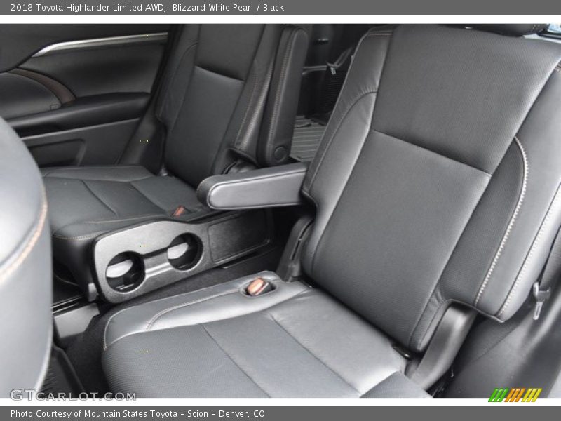 Blizzard White Pearl / Black 2018 Toyota Highlander Limited AWD