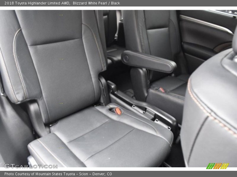 Blizzard White Pearl / Black 2018 Toyota Highlander Limited AWD