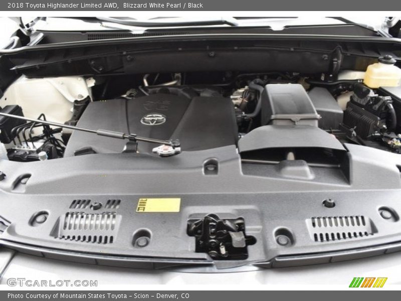 Blizzard White Pearl / Black 2018 Toyota Highlander Limited AWD