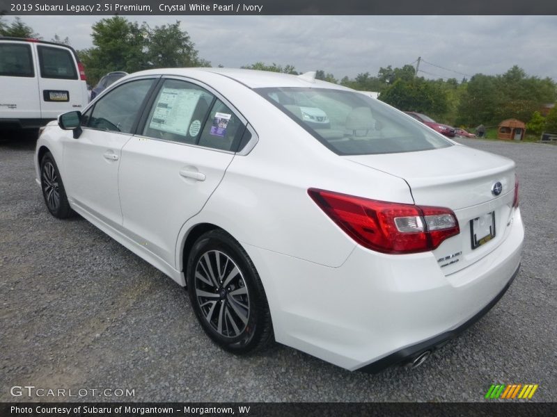 Crystal White Pearl / Ivory 2019 Subaru Legacy 2.5i Premium