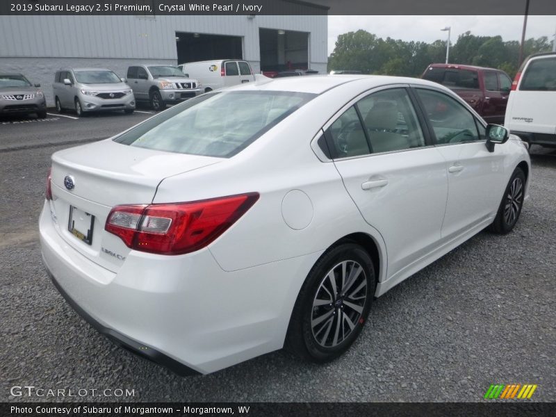 Crystal White Pearl / Ivory 2019 Subaru Legacy 2.5i Premium