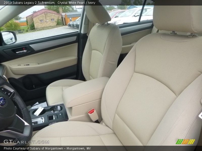 Crystal White Pearl / Ivory 2019 Subaru Legacy 2.5i Premium