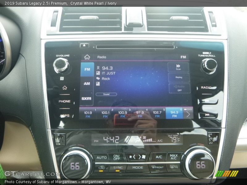 Crystal White Pearl / Ivory 2019 Subaru Legacy 2.5i Premium