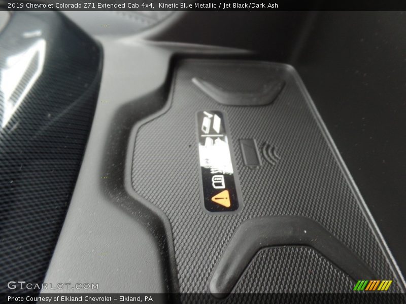 Kinetic Blue Metallic / Jet Black/Dark Ash 2019 Chevrolet Colorado Z71 Extended Cab 4x4