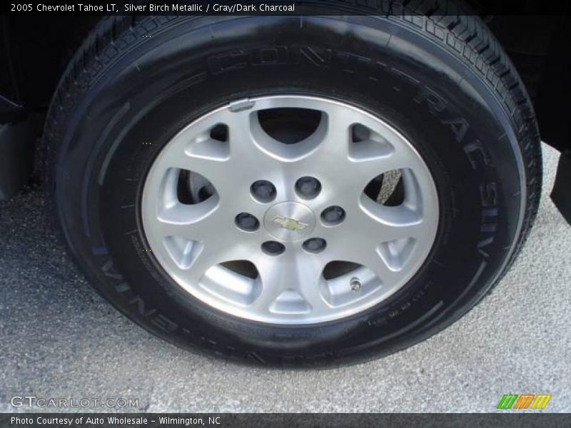 Silver Birch Metallic / Gray/Dark Charcoal 2005 Chevrolet Tahoe LT