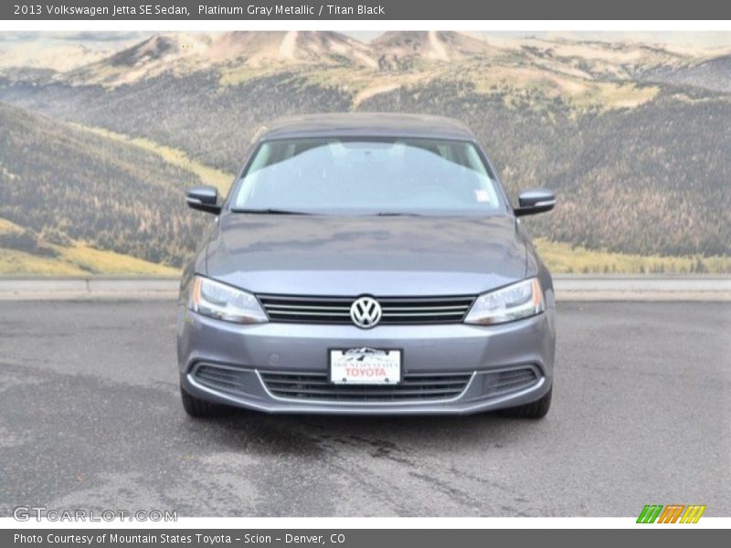 Platinum Gray Metallic / Titan Black 2013 Volkswagen Jetta SE Sedan