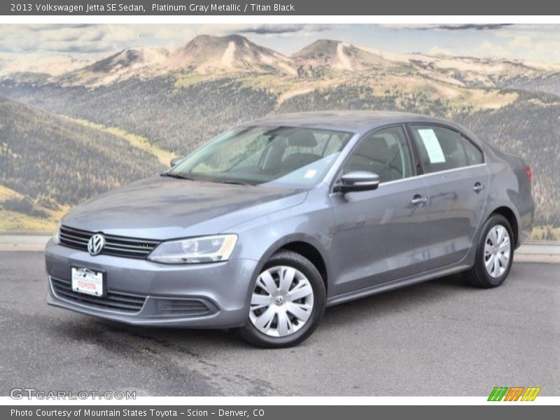 Platinum Gray Metallic / Titan Black 2013 Volkswagen Jetta SE Sedan