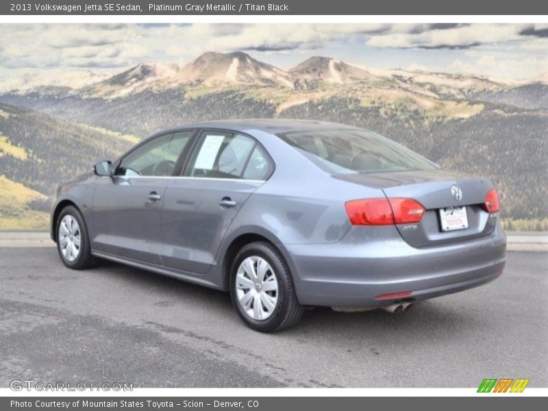 Platinum Gray Metallic / Titan Black 2013 Volkswagen Jetta SE Sedan