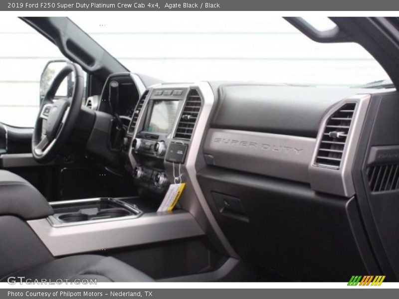 Agate Black / Black 2019 Ford F250 Super Duty Platinum Crew Cab 4x4