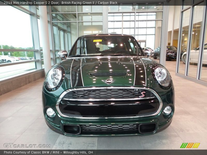 British Racing Green II / Carbon Black 2019 Mini Hardtop Cooper S 2 Door