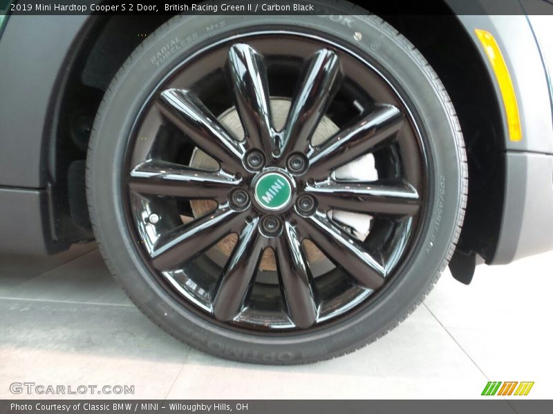 British Racing Green II / Carbon Black 2019 Mini Hardtop Cooper S 2 Door