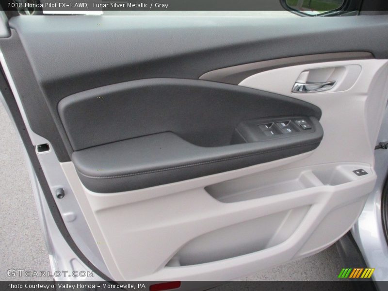 Lunar Silver Metallic / Gray 2018 Honda Pilot EX-L AWD