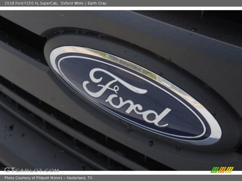 Oxford White / Earth Gray 2018 Ford F150 XL SuperCab