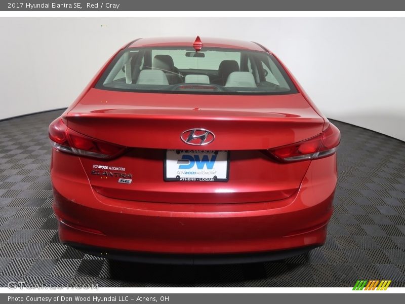 Red / Gray 2017 Hyundai Elantra SE