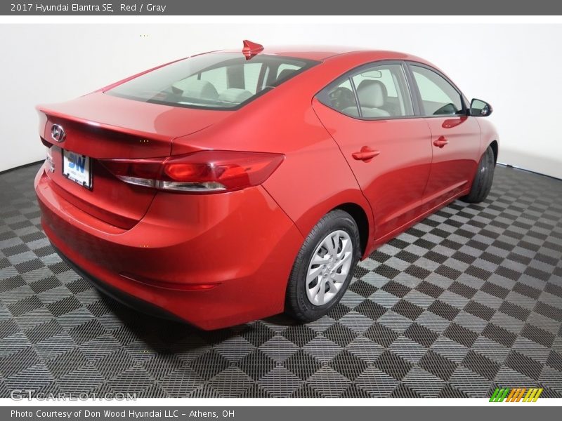 Red / Gray 2017 Hyundai Elantra SE
