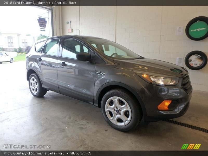 Magnetic / Charcoal Black 2018 Ford Escape S