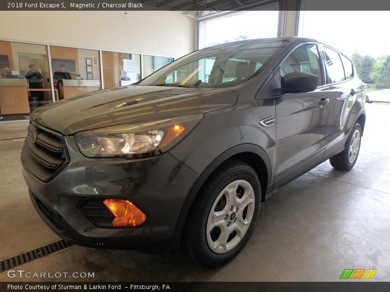 Magnetic / Charcoal Black 2018 Ford Escape S