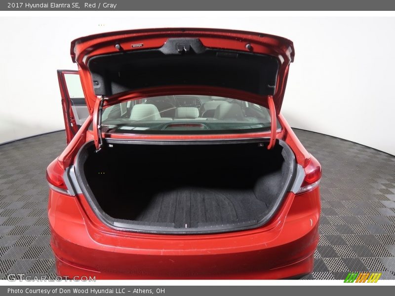 Red / Gray 2017 Hyundai Elantra SE
