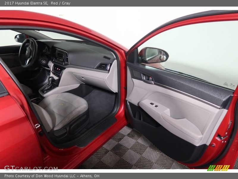 Red / Gray 2017 Hyundai Elantra SE