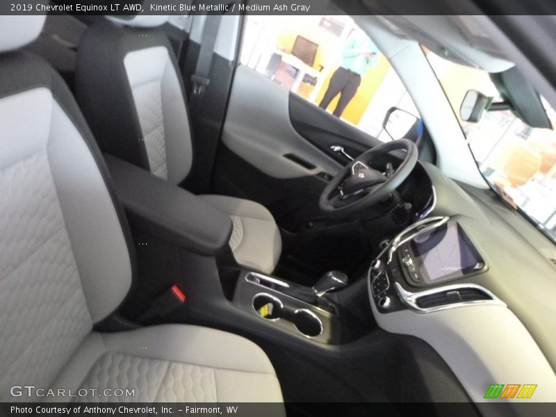 Kinetic Blue Metallic / Medium Ash Gray 2019 Chevrolet Equinox LT AWD
