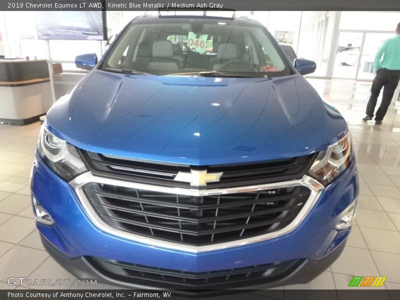 Kinetic Blue Metallic / Medium Ash Gray 2019 Chevrolet Equinox LT AWD