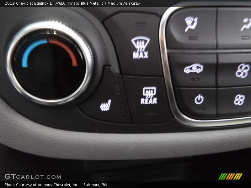 Kinetic Blue Metallic / Medium Ash Gray 2019 Chevrolet Equinox LT AWD