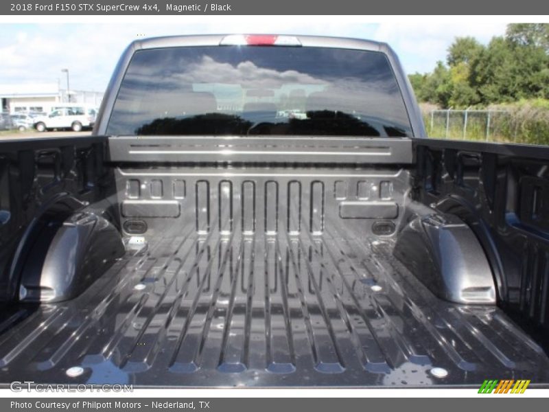 Magnetic / Black 2018 Ford F150 STX SuperCrew 4x4