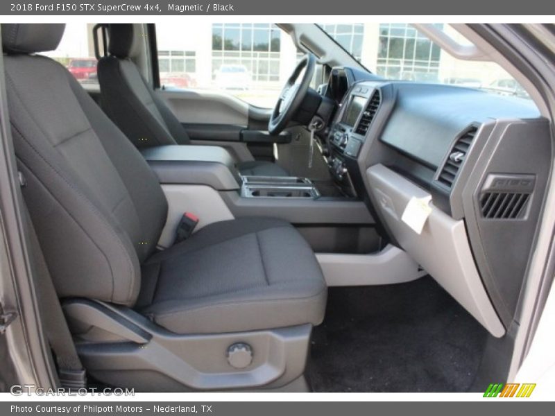 Magnetic / Black 2018 Ford F150 STX SuperCrew 4x4