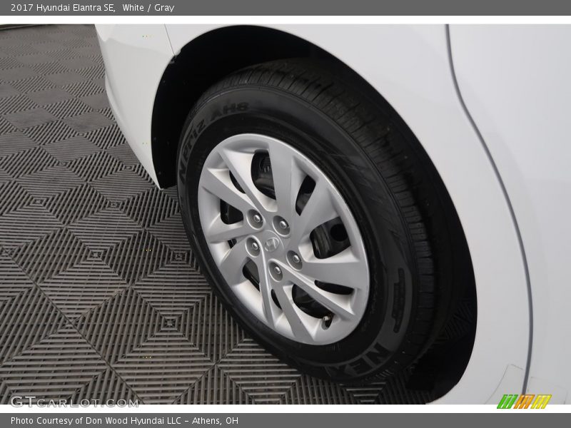 White / Gray 2017 Hyundai Elantra SE
