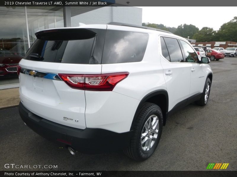Summit White / Jet Black 2019 Chevrolet Traverse LT AWD