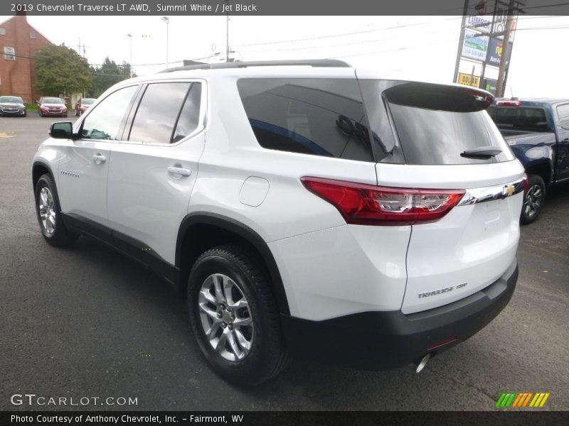Summit White / Jet Black 2019 Chevrolet Traverse LT AWD