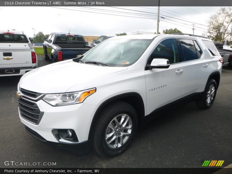 Summit White / Jet Black 2019 Chevrolet Traverse LT AWD