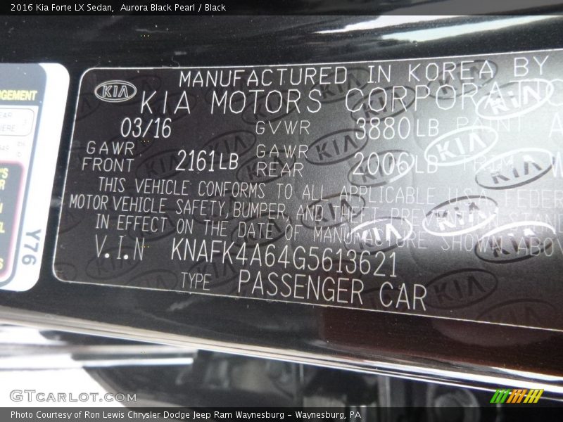 Aurora Black Pearl / Black 2016 Kia Forte LX Sedan