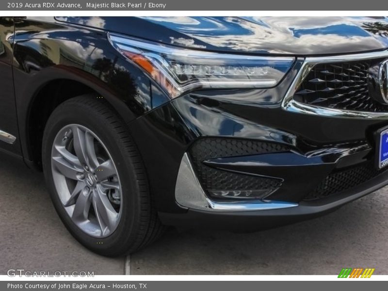 Majestic Black Pearl / Ebony 2019 Acura RDX Advance