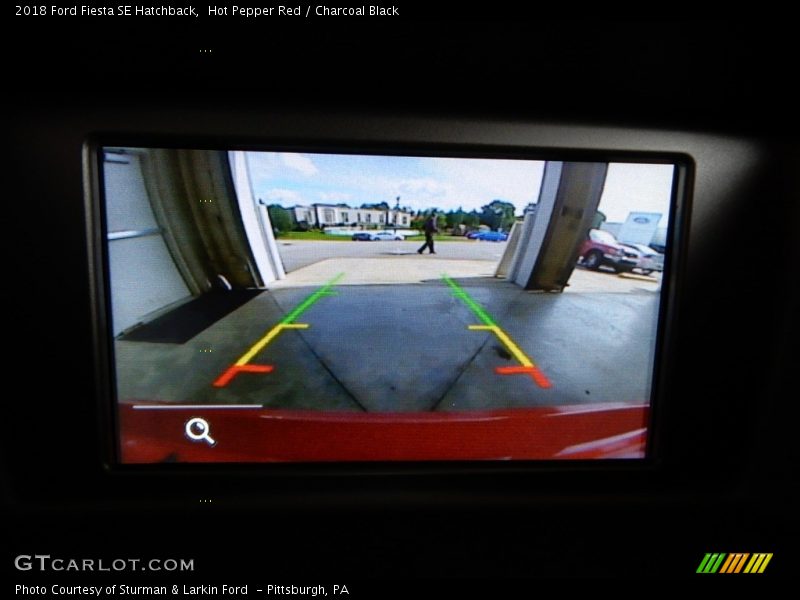 Hot Pepper Red / Charcoal Black 2018 Ford Fiesta SE Hatchback