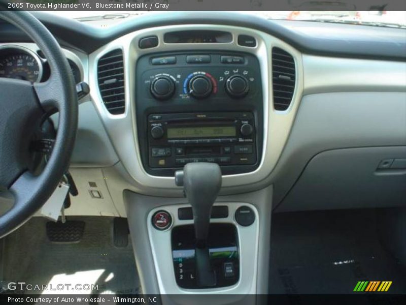 Bluestone Metallic / Gray 2005 Toyota Highlander V6