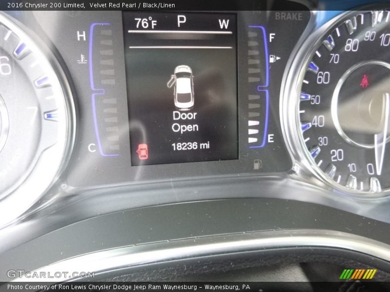 Velvet Red Pearl / Black/Linen 2016 Chrysler 200 Limited