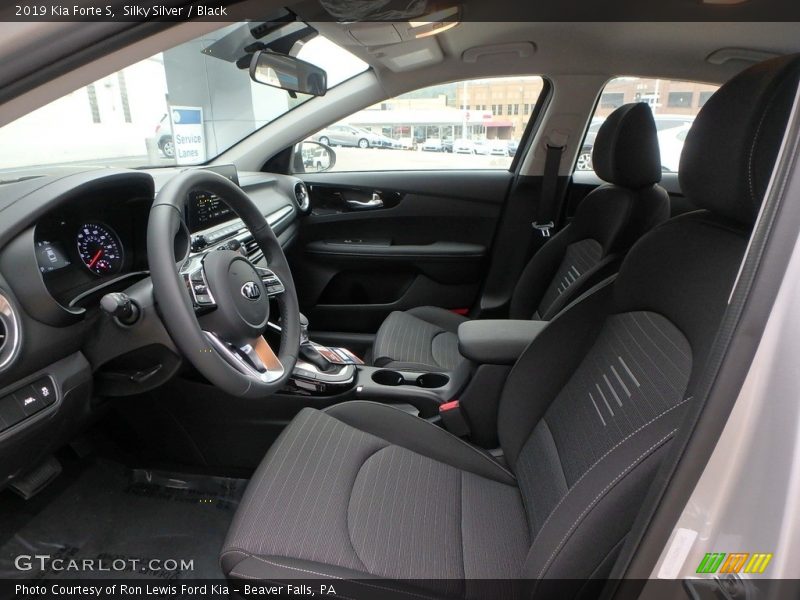 Silky Silver / Black 2019 Kia Forte S