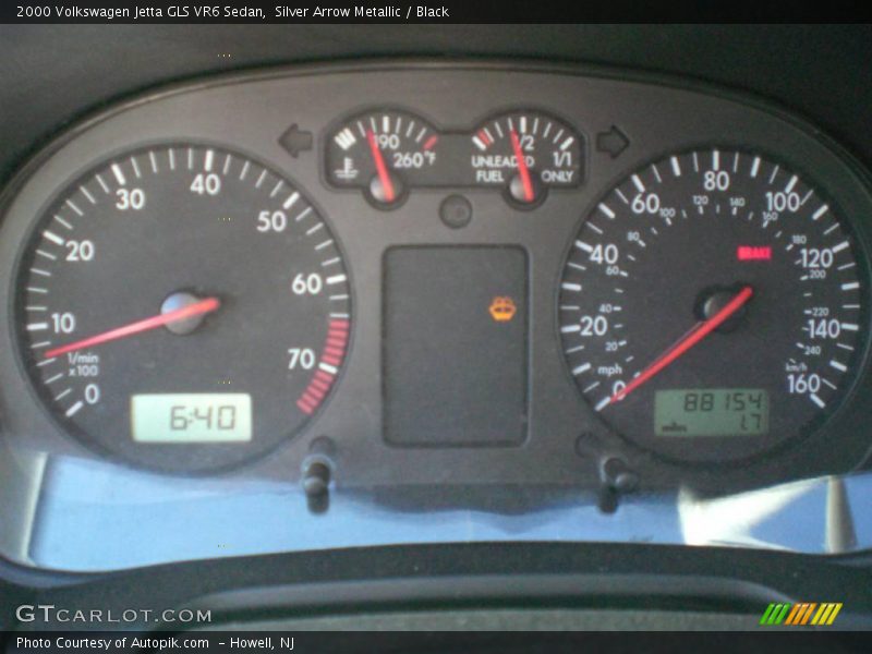 Silver Arrow Metallic / Black 2000 Volkswagen Jetta GLS VR6 Sedan