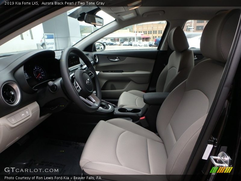 Front Seat of 2019 Forte LXS