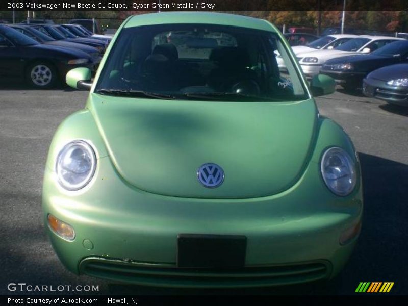 Cyber Green Metallic / Grey 2003 Volkswagen New Beetle GL Coupe