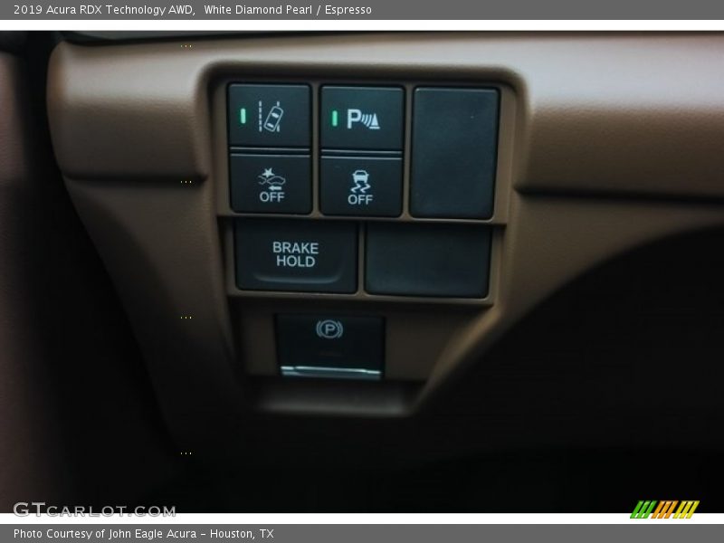 Controls of 2019 RDX Technology AWD