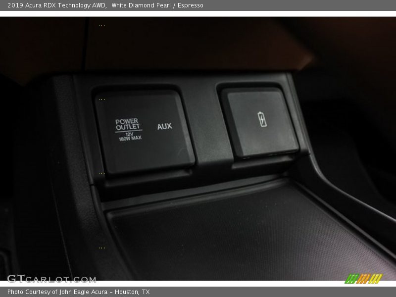 White Diamond Pearl / Espresso 2019 Acura RDX Technology AWD