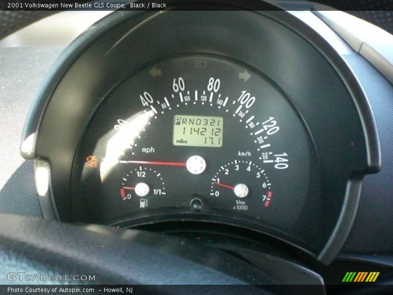 Black / Black 2001 Volkswagen New Beetle GLS Coupe
